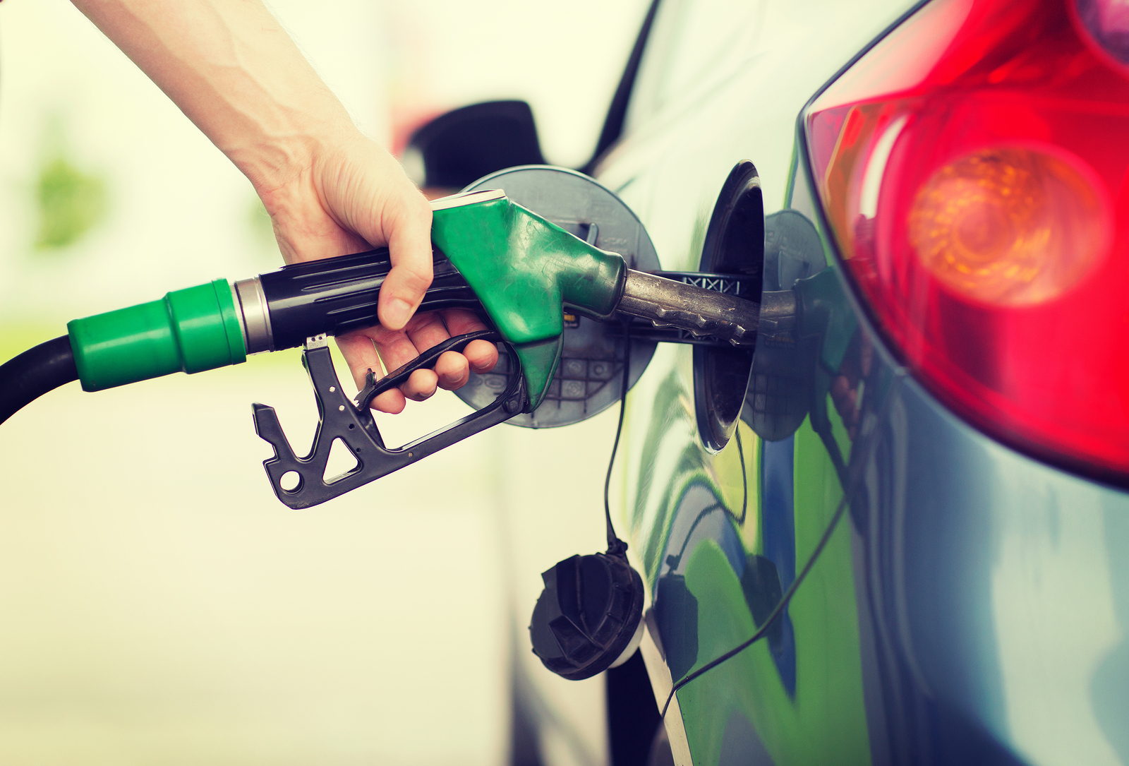 Oil Prices Are Low! It's Time To Fuel Your Lead Gen Engine
